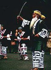 Stariji pripadnik Ainu naroda.