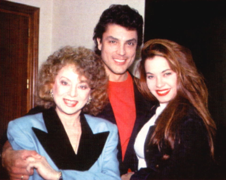 Delia Fiallo with O.Rios and C.Torres