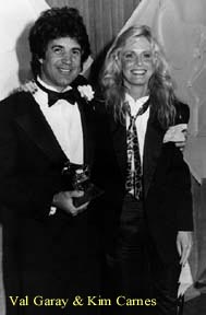 Val Garay and Kim Carnes. Grammy Awards. 1982