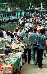 Li River departures attract stallholders like bees to honey