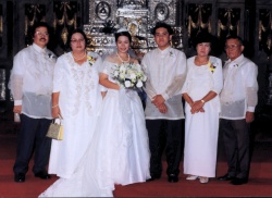 parents.JPG (23901 bytes)