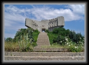 Liberation monument at Varna 2 * 704 x 491 * (91KB)