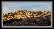 Modica, Sicily * 832 x 412 * (98KB)