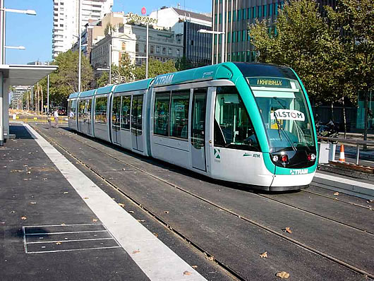 El futuro tranvía del Fórum será muy similar a los modelos de Trambaix que circularon en pruebas hace unos años. (Foto: Alstom)