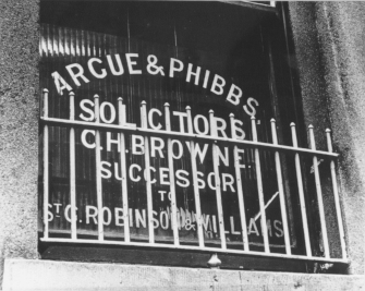 j45.gif (89715 bytes)