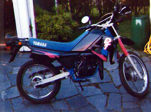 Yamaha DT50 Svart-Bl� Ny modell