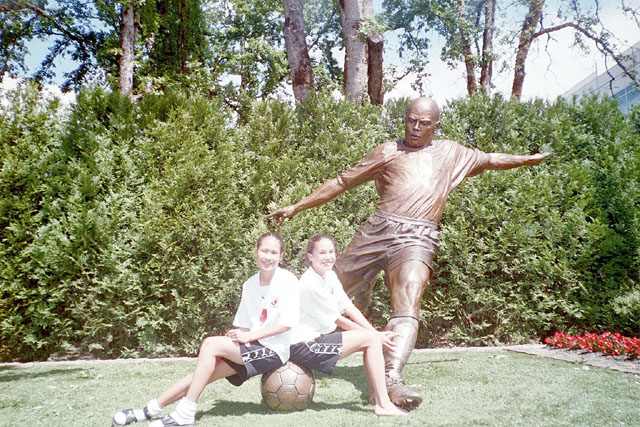 77055822002627213453