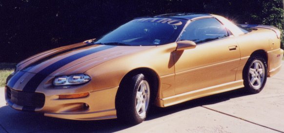 Gold Camaro, now with stripes!