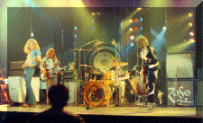 zep4.gif (99160 bytes)