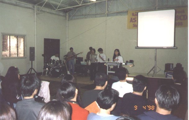 1_1.jpg (37912 bytes)