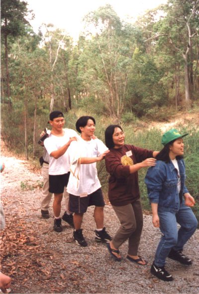 1_11.jpg (65026 bytes)