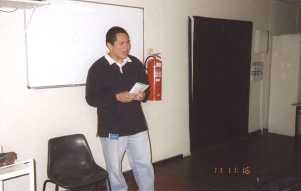 2_12.jpg (24478 bytes)