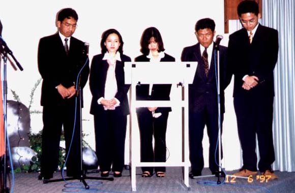 4_1.jpg (38861 bytes)