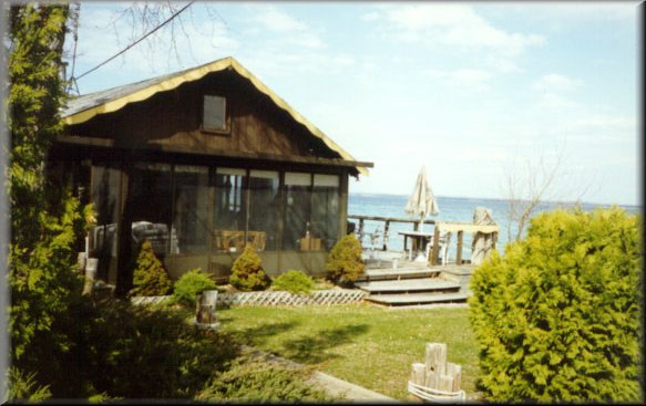 Beautiful Waterfront Cottage!