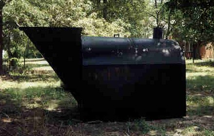 a001.jpg (36969 bytes)