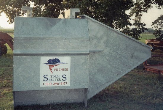 a003.jpg (57753 bytes)