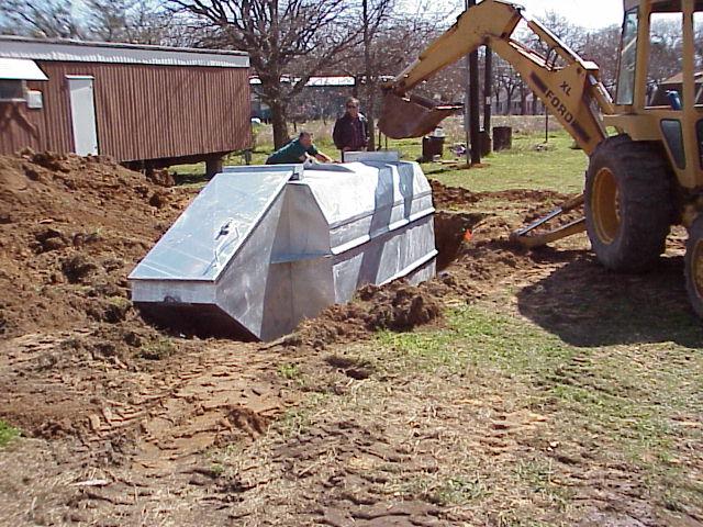 c003.jpg (105794 bytes)