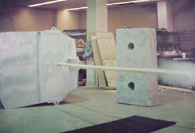 c006.jpg (51643 bytes)