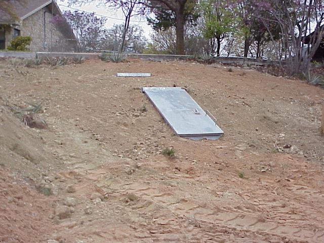 c013.jpg (84400 bytes)