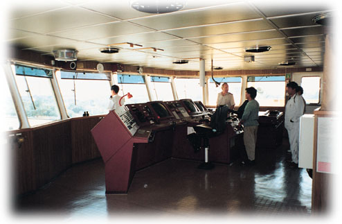 training_main.jpg (44424 bytes)