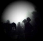 dancers.jpg (4364 bytes)