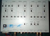 crossover.JPG (6745 bytes)