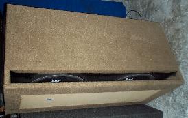 speakers.JPG (9877 bytes)