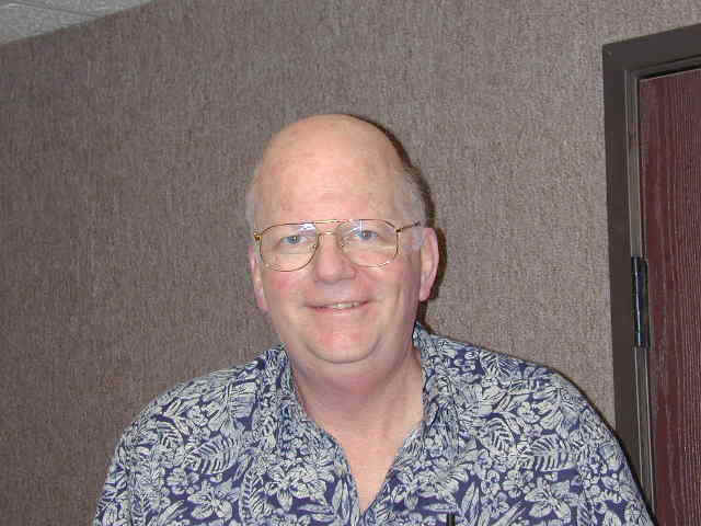 TomHoeppnerStudio.jpg (40721 bytes)