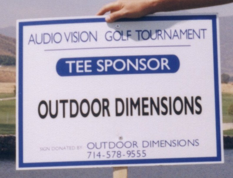 outdoordimS.jpg (73135 bytes)