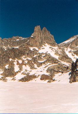 Agulles3G.jpg (22953 bytes)