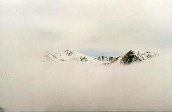 NubesG.jpg (20331 bytes)