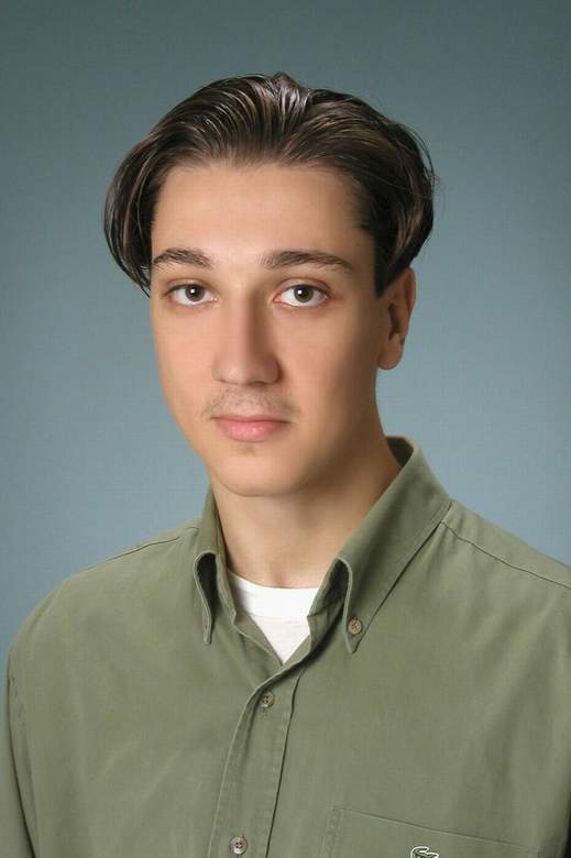 burakcik.jpg (206886 bytes)