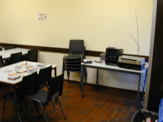 Onze gesofistikeerde geluidsinstallatie met bijgeleverde zendmast