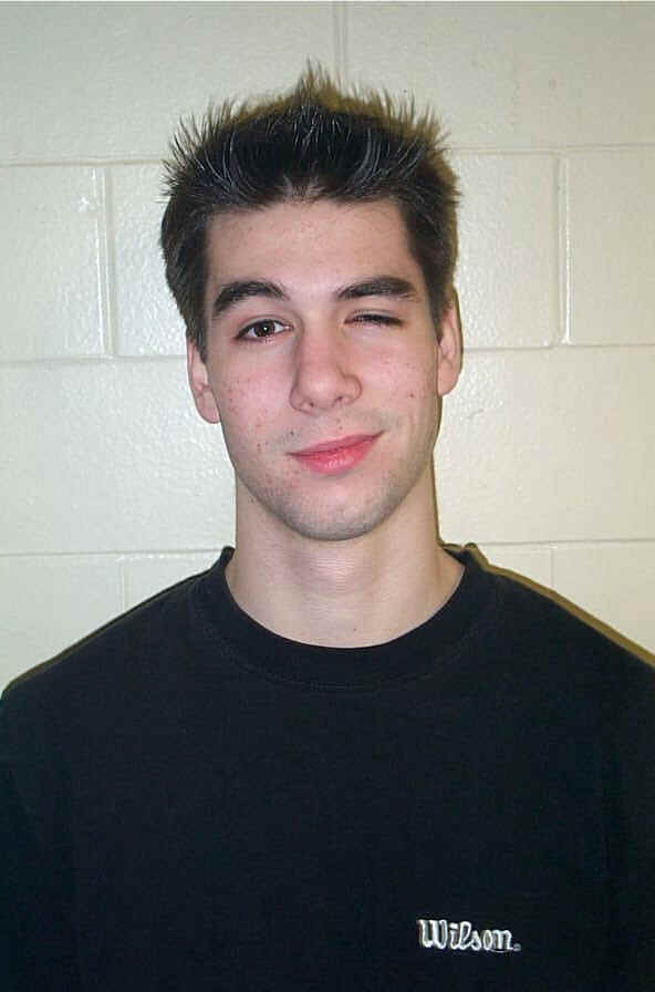 wpe1.jpg (32132 bytes)