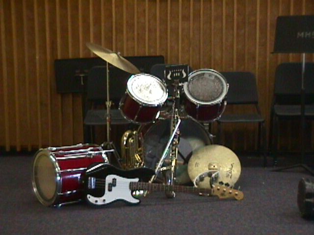 Mvc-011f.jpg (43661 bytes)