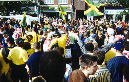 wcup1.jpg (113621 bytes)