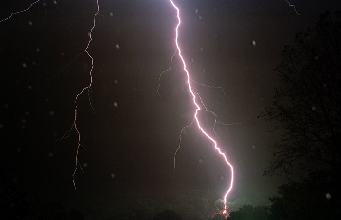 scenic.jpg (42904 bytes)