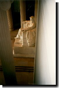 lincsta1.jpg (11704 bytes)