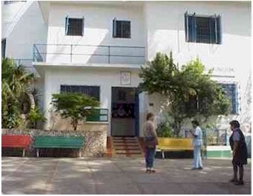 fachada2.jpg (31602 bytes)