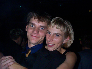 n99jonojenny.jpg (62752 bytes)