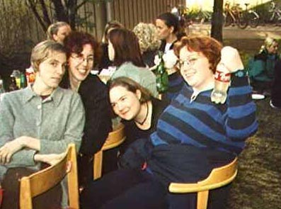 yra11.jpg (35618 bytes)