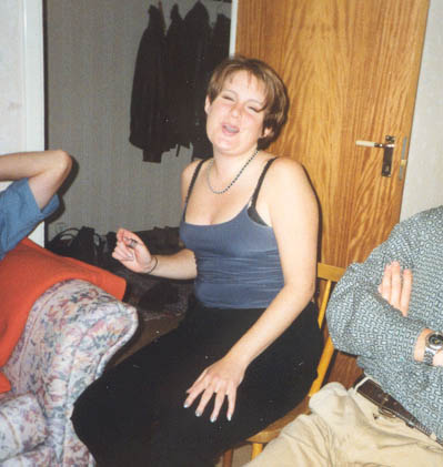 ydimm1.jpg (40868 bytes)