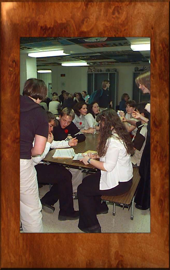 stud04.jpg (124876 bytes)