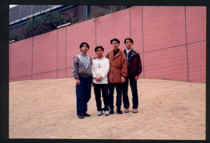 friends.jpg (22512 bytes)