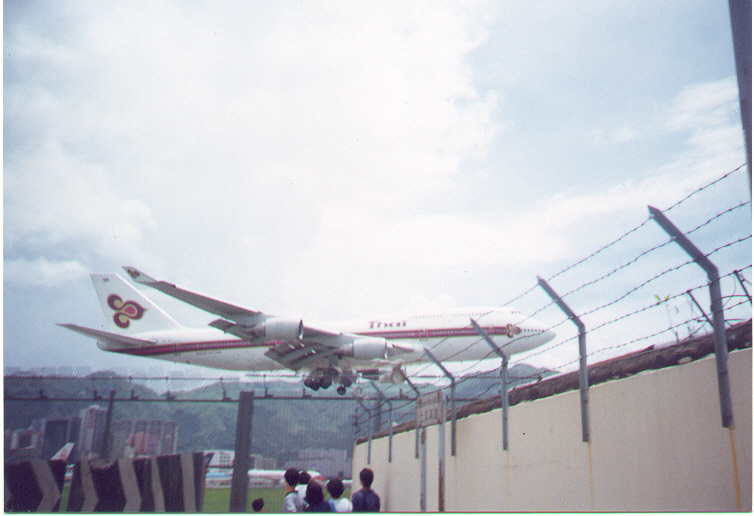 TG744-1.jpg (441722 bytes)