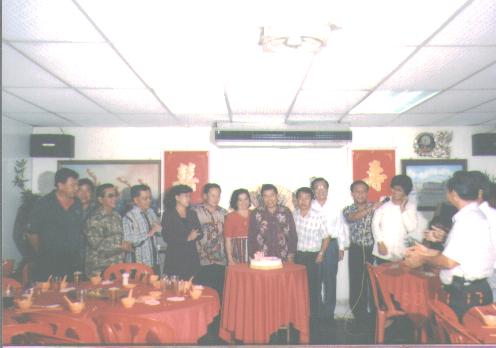 ����У��.JPG (23200 bytes)