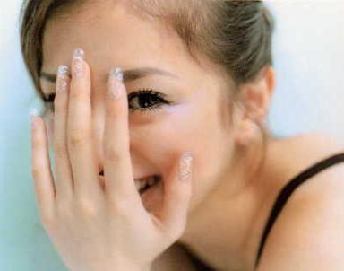 AYUMI_9_1.jpg (12252 �Ӧ줸��)