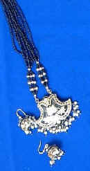 Cos050.jpg (66882 bytes)