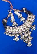 Cos055.jpg (63079 bytes)