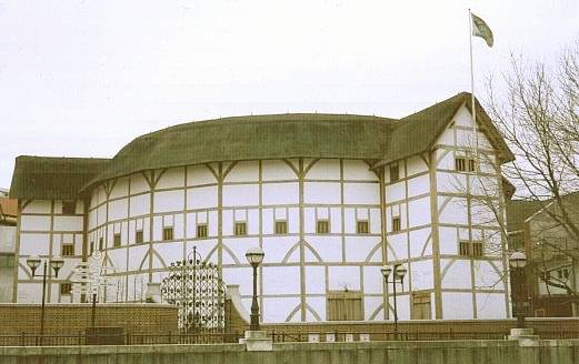 Playhouse.jpg (39744 bytes)